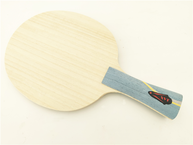 XVT Hurricane Long 5 table tennis blade